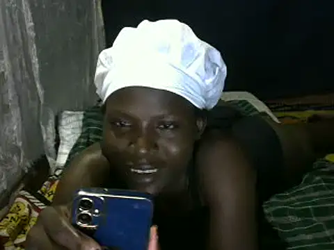 cute-shamza online show from 02.06.25