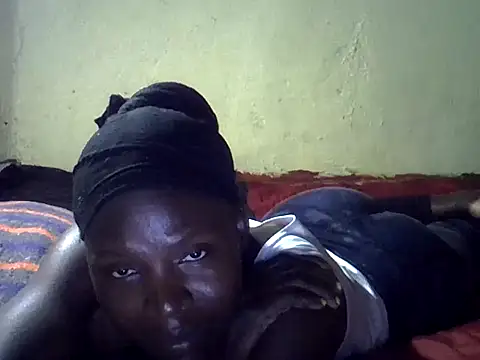 cute-shamza online show from 10.24.25