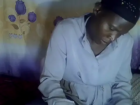 cute-shamza online show from 04.06.26