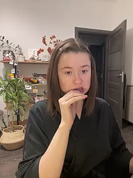 Snapshot of sweetest_pie chatting on 02.20.25 sweetest pie online show from 02.20.25