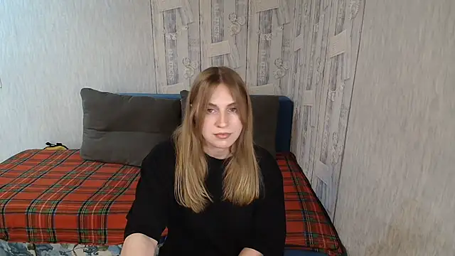 Pilly green  online show from 04.12.26