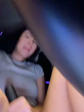 Snapshot of clairewntr chatting on 11.27.25 clairewntr online show from 11.27.25