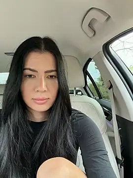 clairewntr online show from 04.12.26