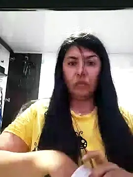 aisha latina online show from 01.29.25