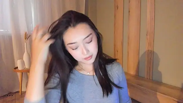 Snapshot of jin__ray chatting on 10.16.25 jin ray online show from 10.16.25