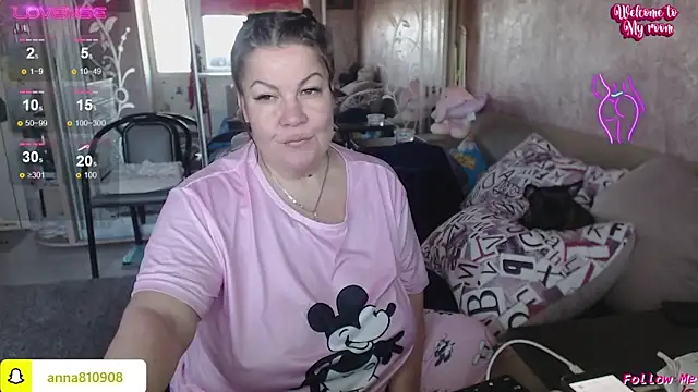 femme fatale1 online show from 10.30.25