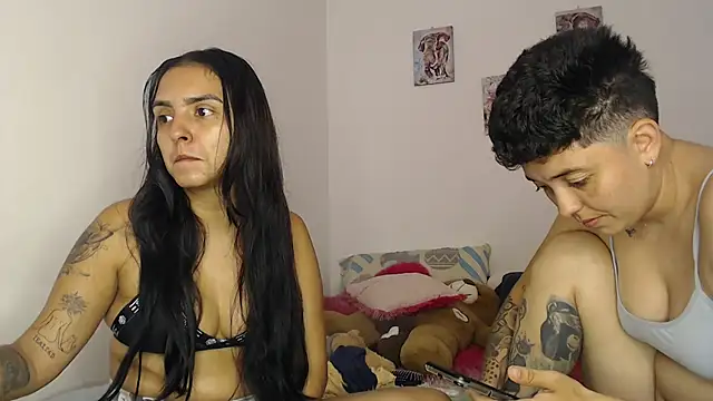 Snapshot of kathy_luisa chatting on 11.06.25 kathy luisa online show from 11.06.25