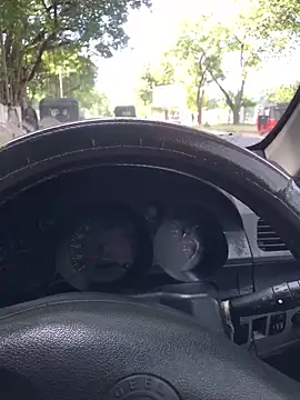 Snapshot of rmshm chatting on 11.16.25 rmshm online show from 11.16.25