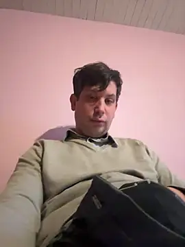 Snapshot of Taxidriver1988 chatting on 02.10.25 Taxidriver1988 online show from 02.10.25