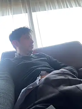 Snapshot of Taxidriver1988 chatting on 02.14.25 Taxidriver1988 online show from 02.14.25