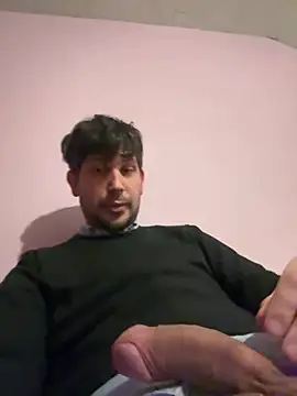 Snapshot of Taxidriver1988 chatting on 02.28.25 Taxidriver1988 online show from 02.28.25