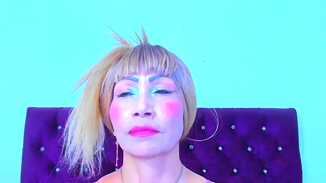 almabeckelt online show from 11.12.25