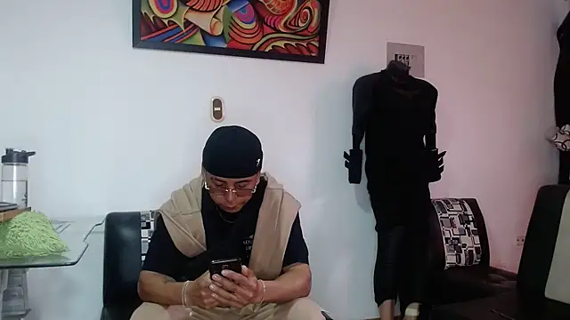 Black hot266 online show from 10.19.25