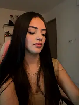 Snapshot of anniehart chatting on 01.16.26 anniehart online show from 01.16.26