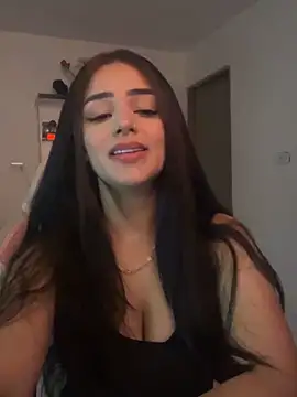 Snapshot of anniehart chatting on 02.04.26 anniehart online show from 02.04.26