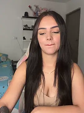 Snapshot of anniehart chatting on 02.18.26 anniehart online show from 02.18.26