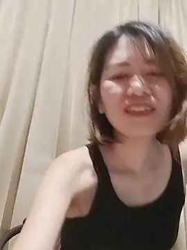 Snapshot of Little_suzy5 chatting on 02.19.25 Little suzy5 online show from 02.19.25