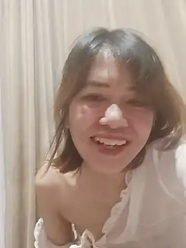 Snapshot of Little_suzy5 chatting on 02.24.25 Little suzy5 online show from 02.24.25
