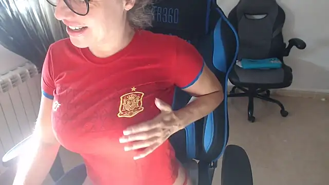 LARACRUZ30 online show from 07.03.26