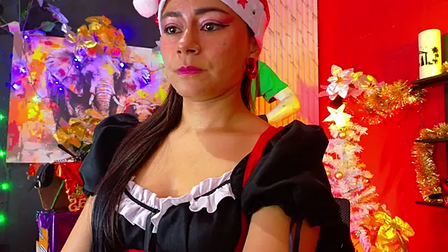 Snapshot of MistressSlut1 chatting on 12.14.24 MistressSlut1 online show from 12.14.24