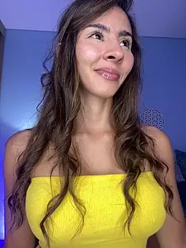 Snapshot of RouseColins chatting on 01.19.25 RouseColins online show from 01.19.25