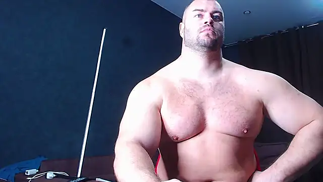 Snapshot of muscularjohnforuX chatting on 12.04.25 muscularjohnforuX online show from 12.04.25