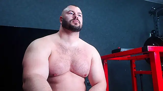 Snapshot of muscularjohnforuX chatting on 04.26.26 muscularjohnforuX online show from 04.26.26