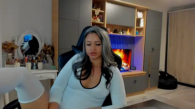 Claire95  online show from 03.28.26