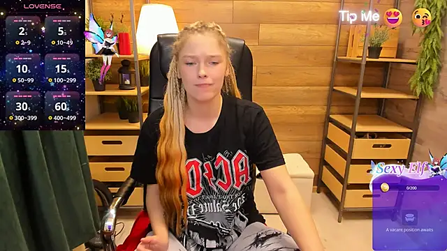  fiona Love online show from 01.21.25