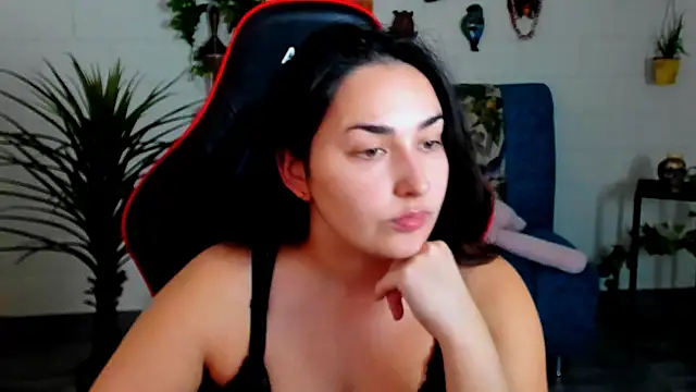 CeceliaJohnson online show from 11.13.25