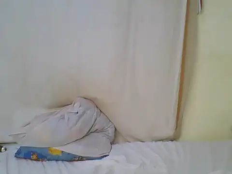 cute lavenda online show from 03.25.26