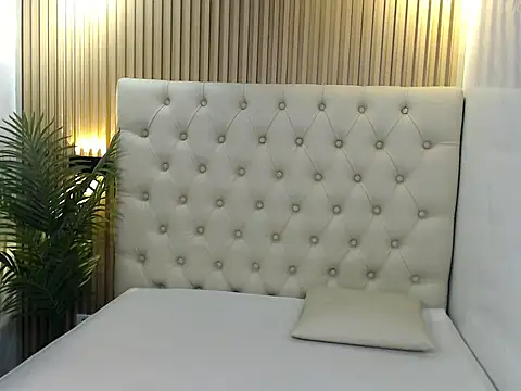 Abetterwomanxx online show from 11.29.25