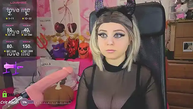 StellaMilla online show from 10.31.25