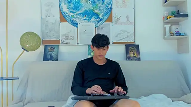 logan thomas online show from 02.01.26