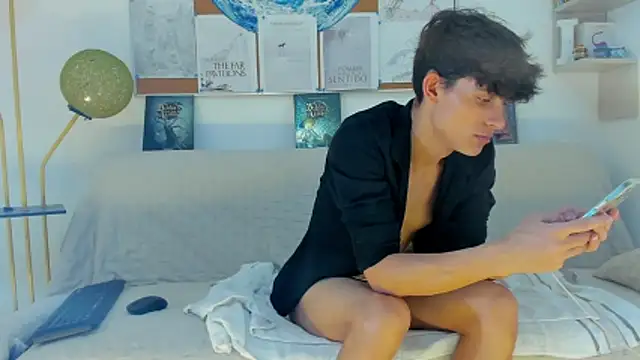 logan thomas online show from 02.02.26