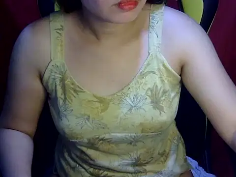 Snapshot of ___zurIII09_ chatting on 03.09.25 zurIII09 online show from 03.09.25