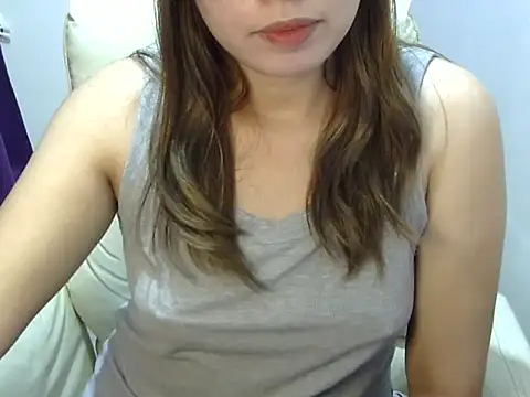    zurIII09  online show from 10.26.25