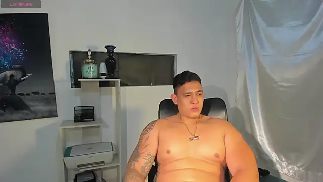 Colton Massif online show from 12.10.24