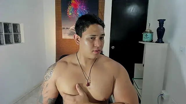 Colton Massif online show from 03.08.25