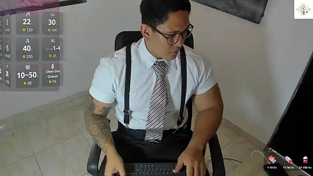 Colton Massif online show from 11.02.25