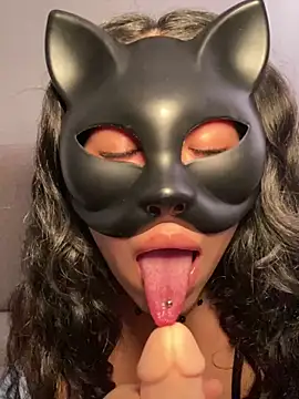 Snapshot of nenalayla chatting on 01.17.25 nenalayla online show from 01.17.25