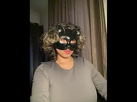 nenalayla online show from 03.19.26