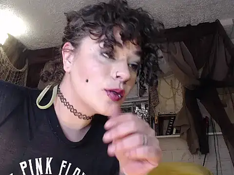 MaxiMillz online show from 11.09.25