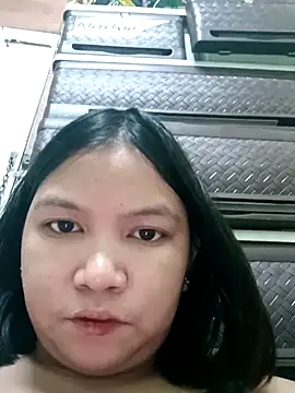 milkytitsmom4u online show from 09.26.25