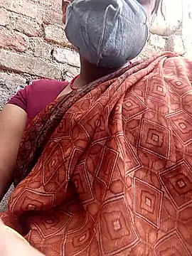 Snapshot of Lattika-Bhabhi chatting on 05.08.26 Lattika-Bhabhi online show from 05.08.26