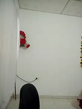 lorenitabella online show from 04.16.26