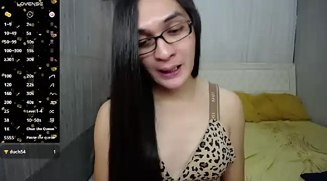 Snapshot of xAsianSweetHeart chatting on 12.27.24 xAsianSweetHeart online show from 12.27.24
