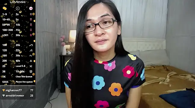 Snapshot of xAsianSweetHeart chatting on 03.21.25 xAsianSweetHeart online show from 03.21.25