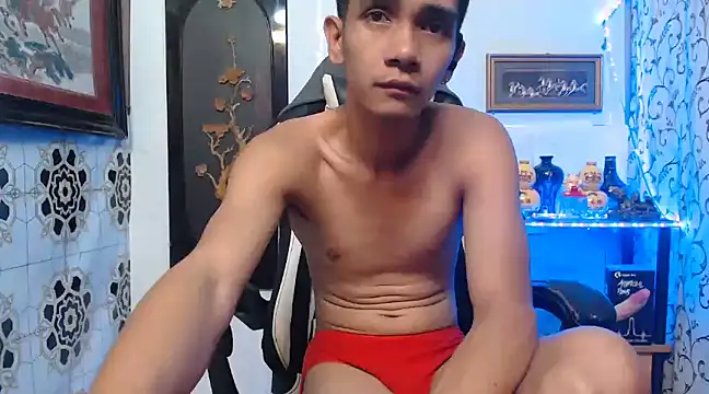 Snapshot of asianmaster27 chatting on 12.19.24 asianmaster27 online show from 12.19.24
