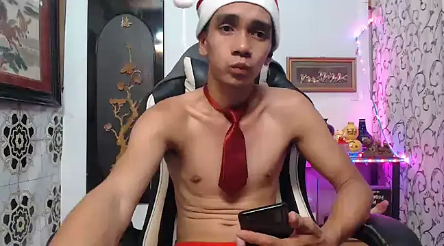 Snapshot of asianmaster27 chatting on 12.23.24 asianmaster27 online show from 12.23.24